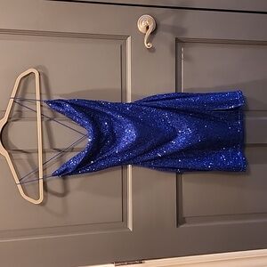 Windsor women's size S sequin royal blue homecoming dress.  Like new.